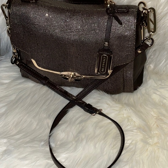 Coach Madison Sadie Flap Leather Satchel Bag Purse - Picture 13 of 16